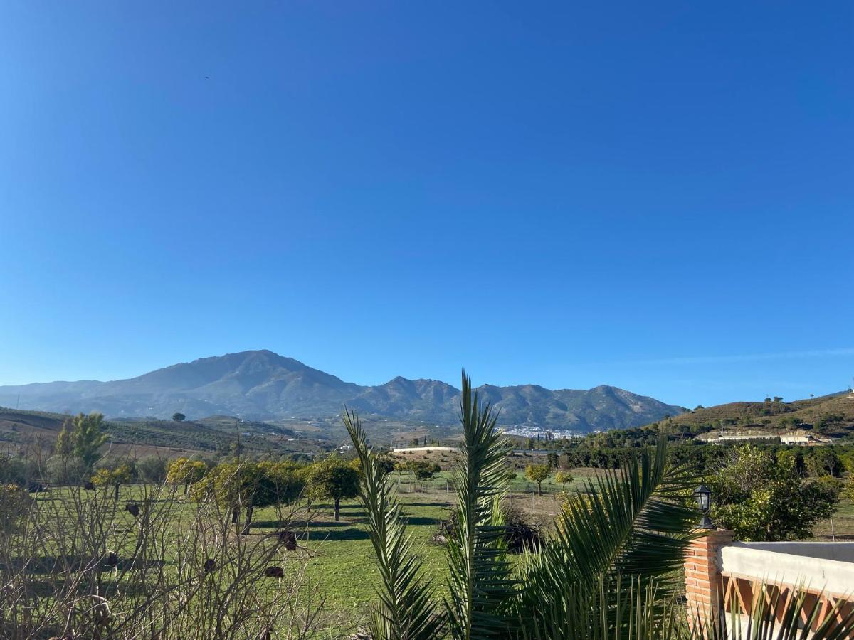 Spacious Villa With Exceptional Views In Malaga Casarabonela Εξωτερικό φωτογραφία