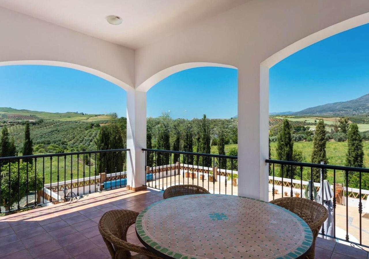 Spacious Villa With Exceptional Views In Malaga Casarabonela Εξωτερικό φωτογραφία