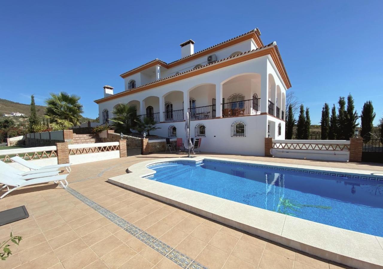 Spacious Villa With Exceptional Views In Malaga Casarabonela Εξωτερικό φωτογραφία